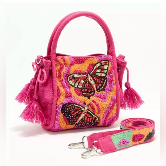 🦋🩷America & Beyond Vibrant Pink Beaded Butterfly Tote Bag🦋🩷NWT - Picture 4 of 16